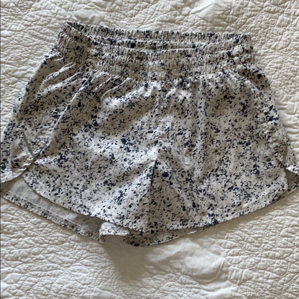 Athleta short